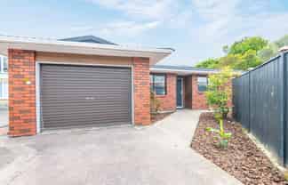 25B Trafalgar Street, Johnsonville