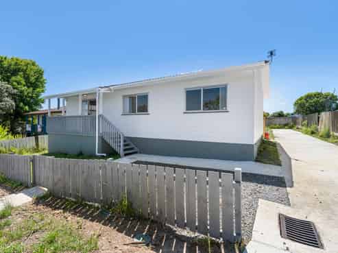 102 Finlayson Avenue, Clendon Park