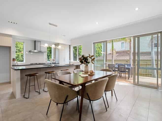 33 Mulroy Place, Pinehill