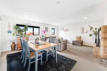 5/5 Cook Street, Howick