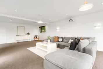 6 Roseneath Place, Cashmere