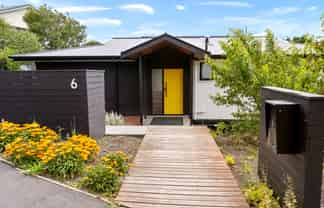 6 Roseneath Place, Cashmere