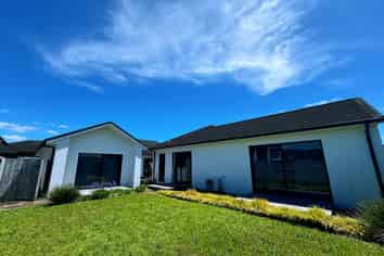 14 Batten Drive, Flagstaff