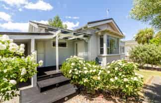 16 Hammond Road, Taradale