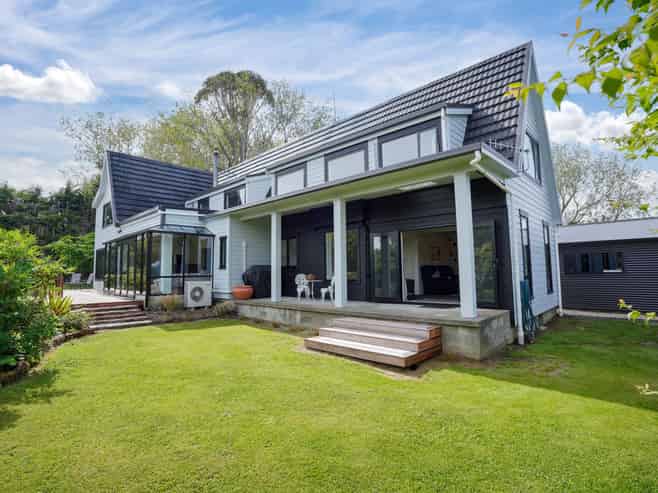 72 Millton Park Road, Mill Road