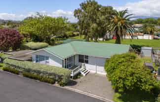 32/32 Park Road, Katikati