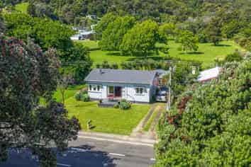 626 Thames Coast Road, Thames