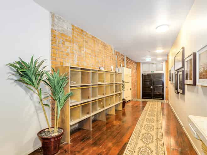 11/20 Egmont Street, Te Aro