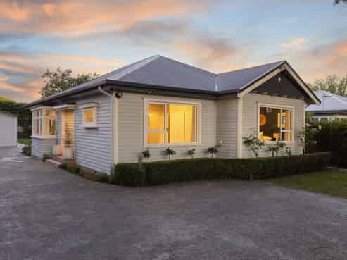 74 Severn Street, Saint Albans