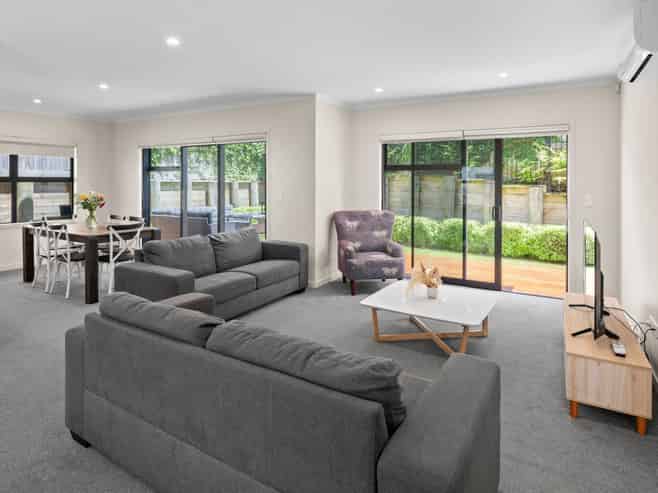 3/353 Hukanui Road, Rototuna