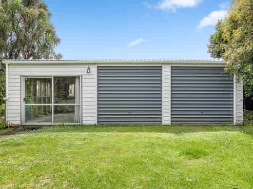 28 Grassmere Road, Henderson Valley