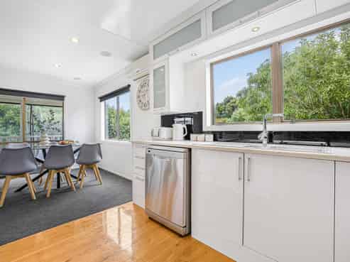 28 Grassmere Road, Henderson Valley