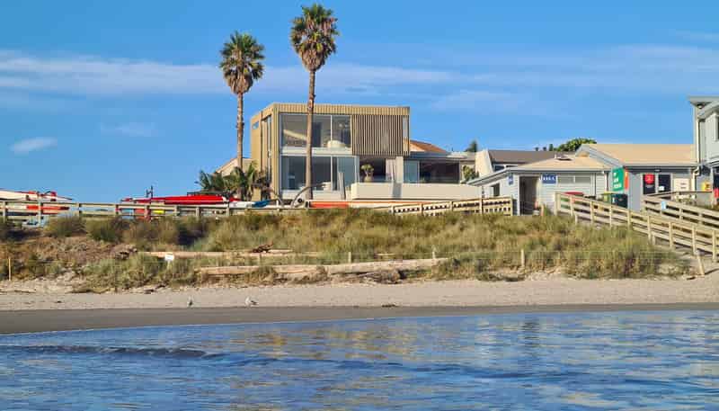 7 Surf Road, Mount Maunganui