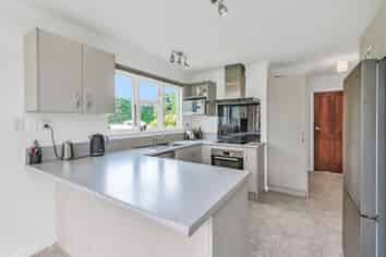 183 Smythes Road, LEESTON