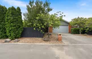 11 The Tors, Heathcote Valley