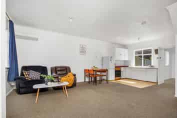 19 Loyalty Street, Forbury