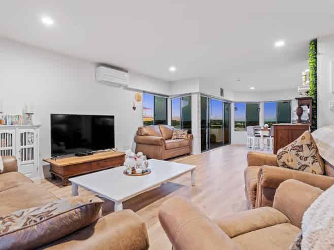 57 Stanmore Bay Road, Manly