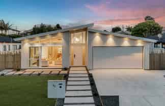 49 Symes Drive, Red Beach