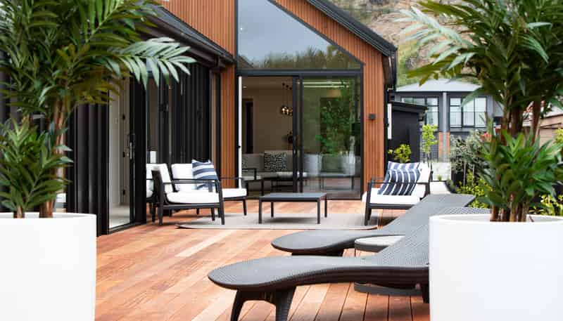 59 Main Road, Redcliffs