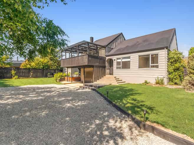 32a Hunter Crescent, Wanaka
