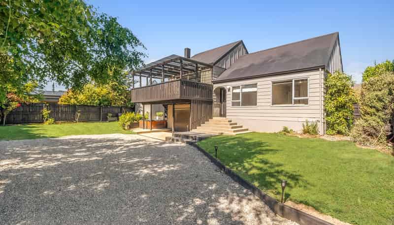 32a Hunter Crescent, Wanaka