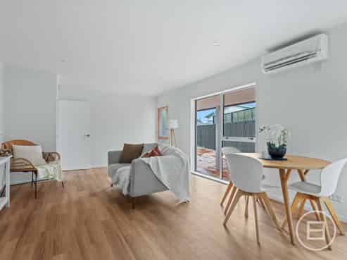 30B Hooker Avenue, BRYNDWR