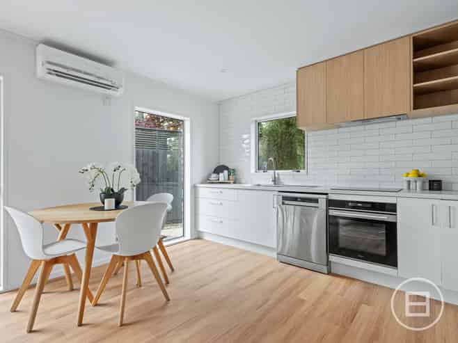 30B Hooker Avenue, BRYNDWR