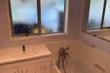 4 Royal Road, Massey