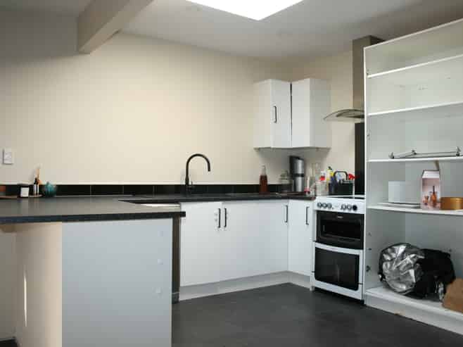 24b Walsh Road, Westown