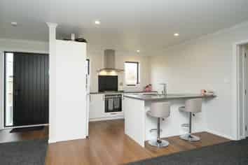 4 Gibson Place, Dannevirke