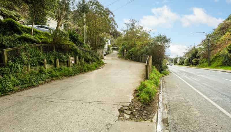 344 Ohiro Road, Brooklyn