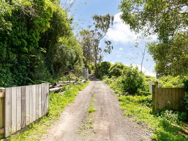 344 Ohiro Road, Brooklyn