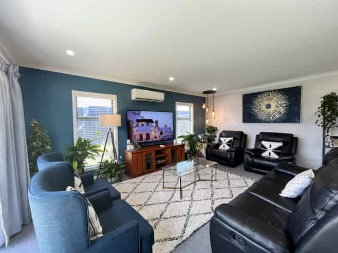 4 Hikawera Drive, Frimley