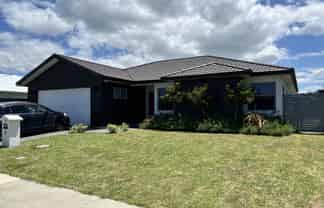 4 Hikawera Drive, Frimley