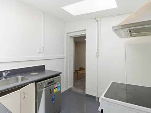 587  Castle Street, NORTH DUNEDIN