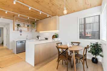 8/40 Waiparaheka Drive, Milldale