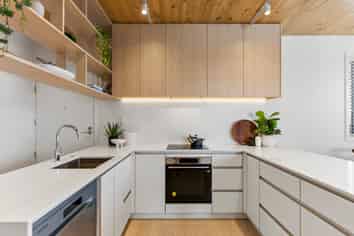 8/40 Waiparaheka Drive, Milldale