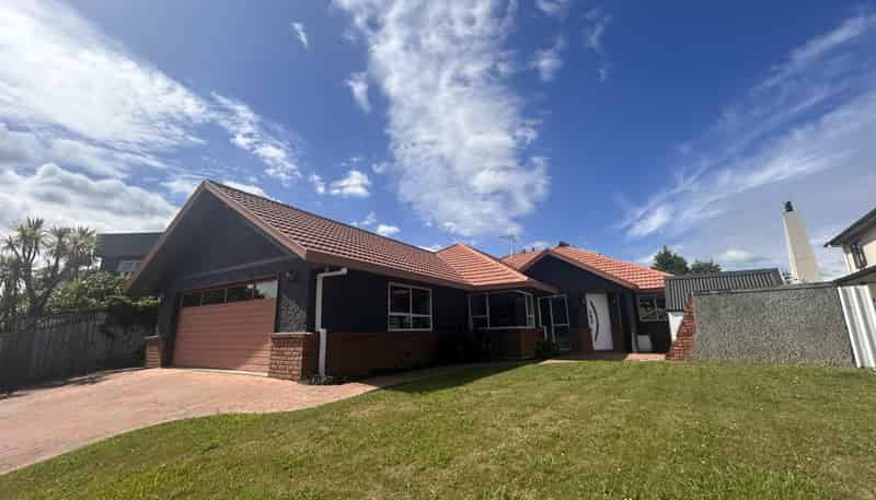 108 Pacific Drive, Fitzherbert