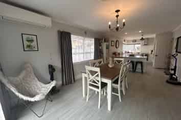 108 Pacific Drive, Fitzherbert