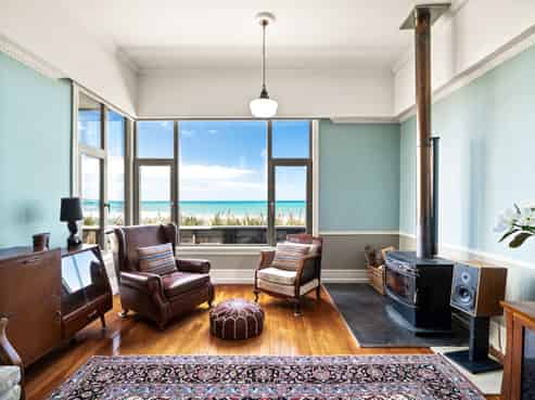 2 Wood Street, Kaka Point