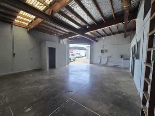 Tidy, Affordable Industrial Unit - Porirua