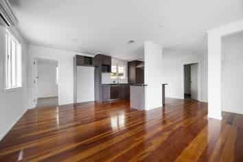 20 Wharf Road, Te Atatu Peninsula