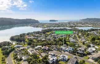 133 Bruce Wallace Place, Whangamata