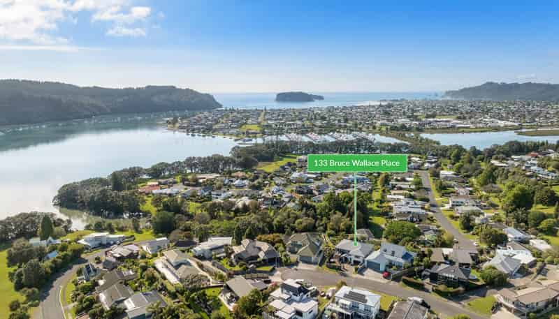 133 Bruce Wallace Place, Whangamata