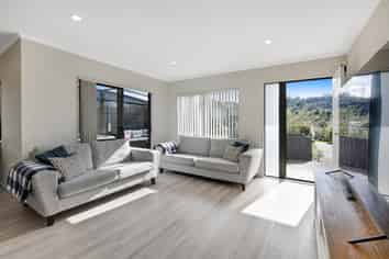 1/27 Roanoke Way, Albany