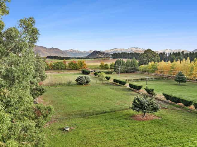 35 Sarginson Lane, Wanaka