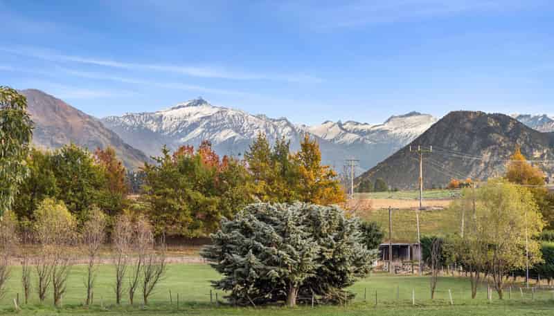 35 Sarginson Lane, Wanaka