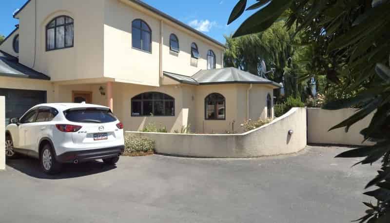 127 Clyde Rd, Fendalton