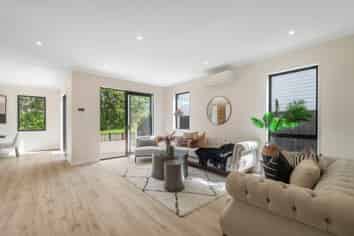 43 Sidwell Road, Milldale