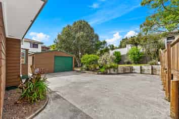 82 Kamara Road, Glen Eden